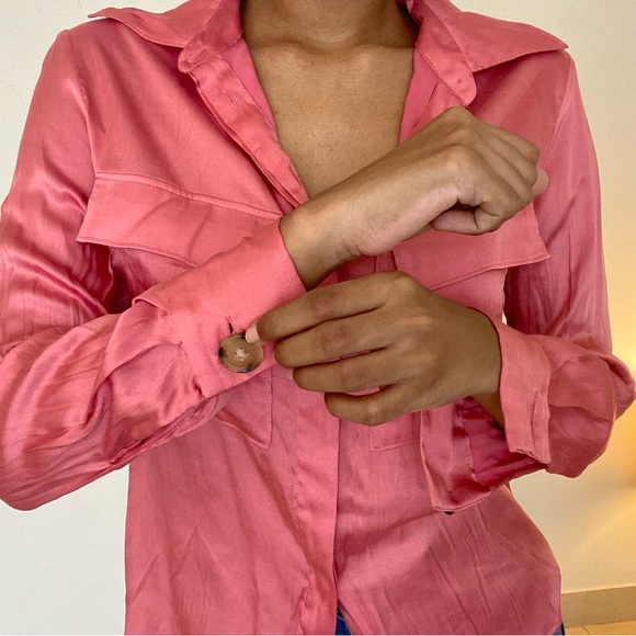 Mango silk shirt in peachy pink with pockets, mango suit collection. - Picture 2 of 5